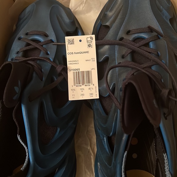 Adidas Mens Cos fomQuake - Picture 5 of 5